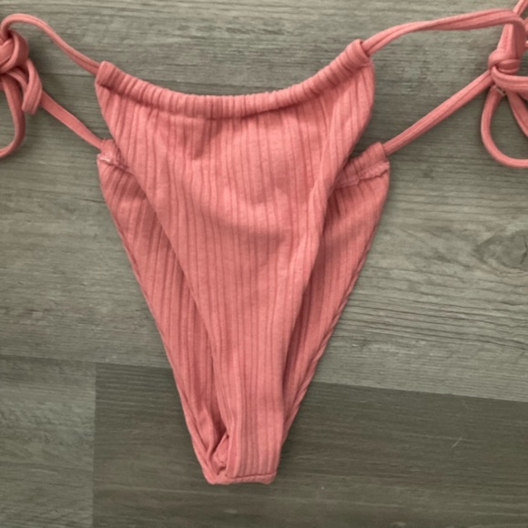 Bikini set size M - Picture 2 of 3
